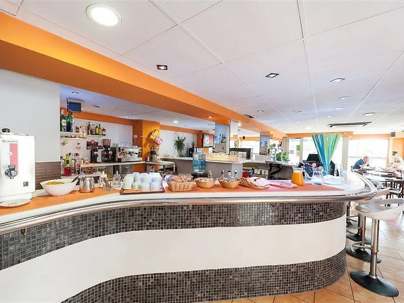 Hostal Blanca Can Picafort  0*, Can Picafort (Mallorca) Spain
